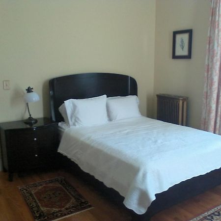 A Kingston Bed & Breakfast Εξωτερικό φωτογραφία
