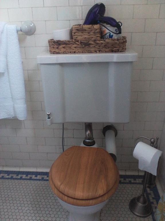 A Kingston Bed & Breakfast Εξωτερικό φωτογραφία