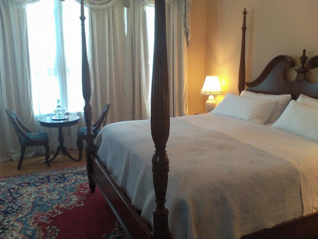 A Kingston Bed & Breakfast Εξωτερικό φωτογραφία
