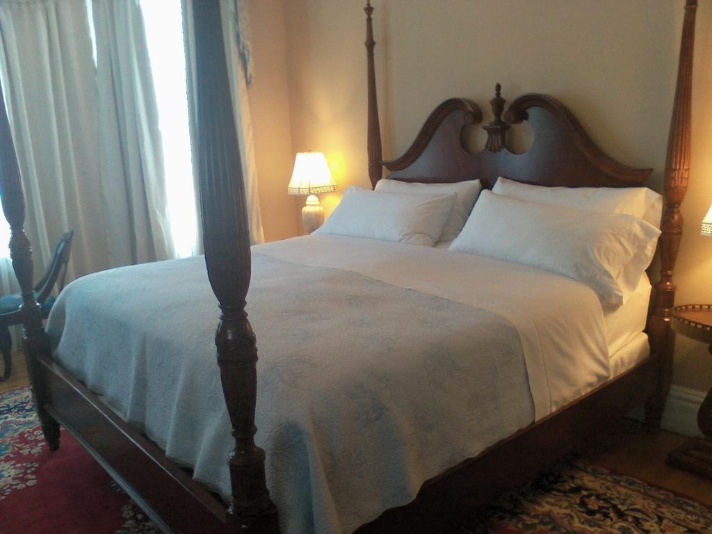 A Kingston Bed & Breakfast Εξωτερικό φωτογραφία