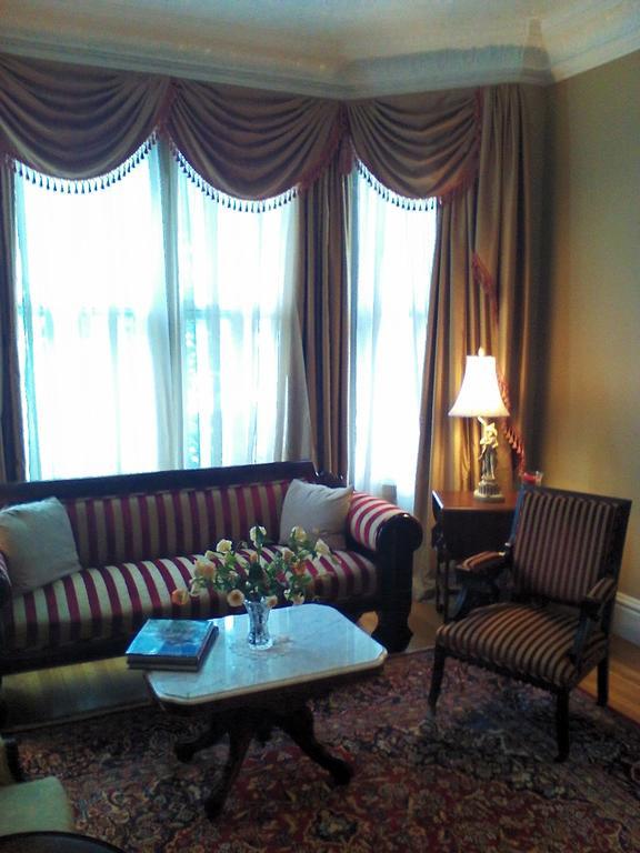 A Kingston Bed & Breakfast Εξωτερικό φωτογραφία