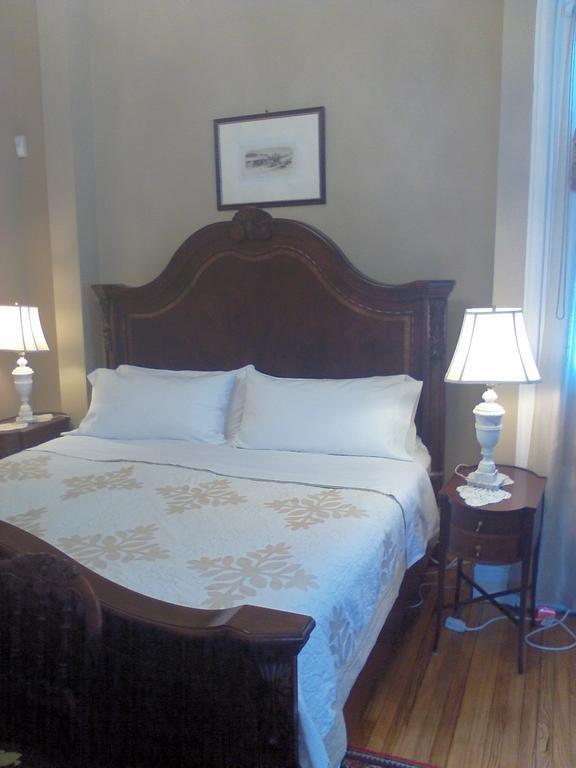 A Kingston Bed & Breakfast Εξωτερικό φωτογραφία